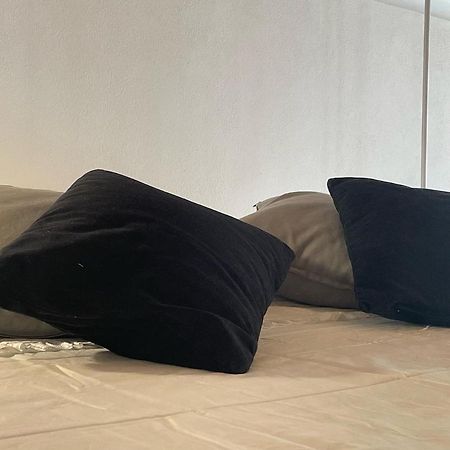 Bubibi Apartment กาญารี ภายนอก รูปภาพ