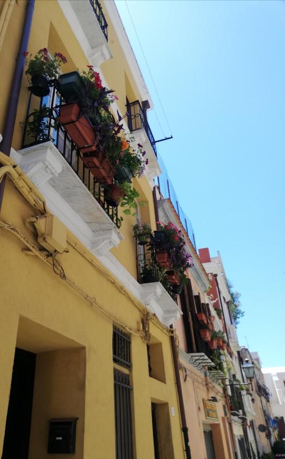 Bubibi Apartment กาญารี ภายนอก รูปภาพ
